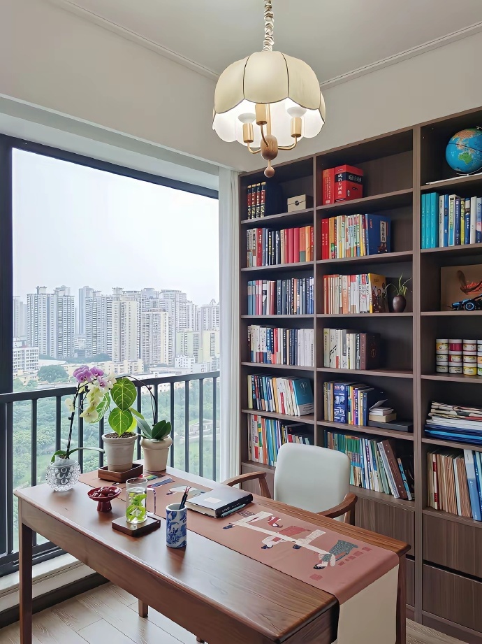 158㎡ 简致空间，装下所有关于家的浪漫