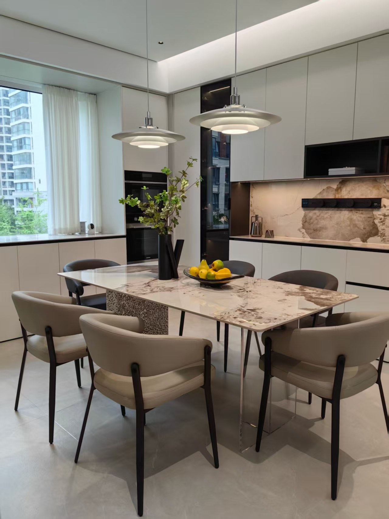 当代极简风住宅图鉴：在克